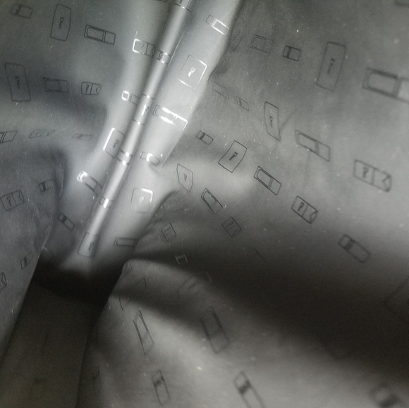 Christian Dior beauté black patent cosmetic travel clutch bag - Picture 10 of 13